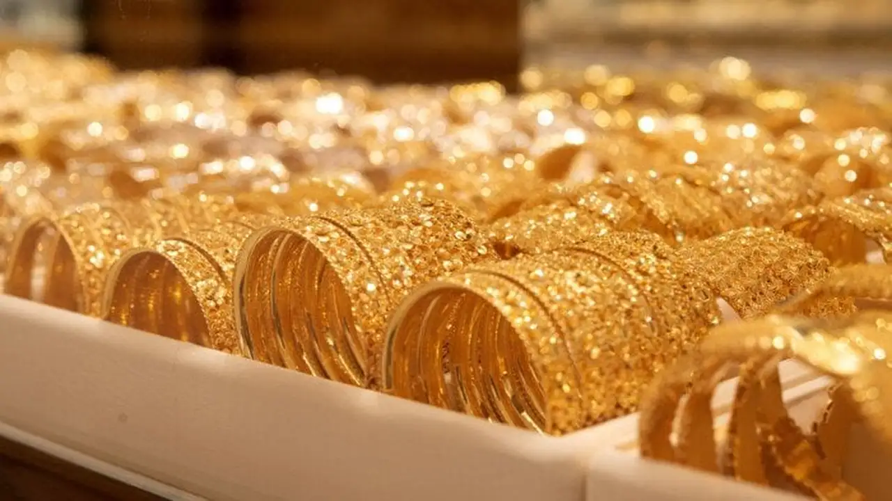 تراجع سعر الذهب.. عيار 21 يسجل مستويات غير مسبوقة في تعاملات الصاغة اليومية